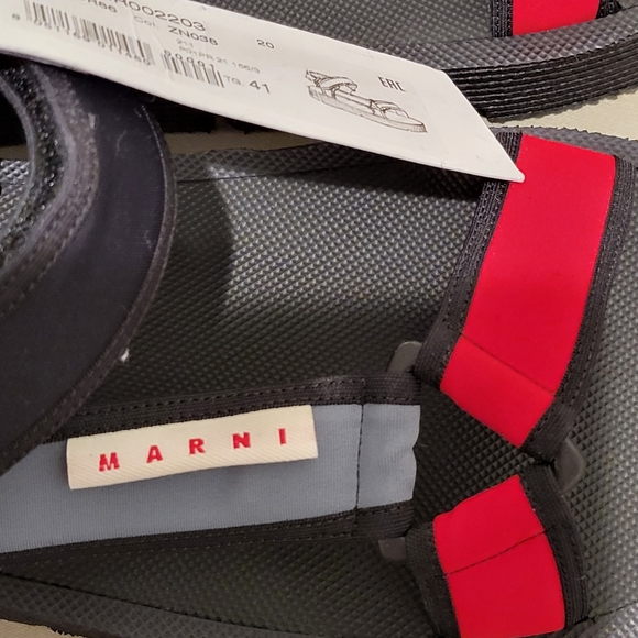 MARNI Logo Tab Touch Strap Sandals - UNISEX - Picture 6 of 8